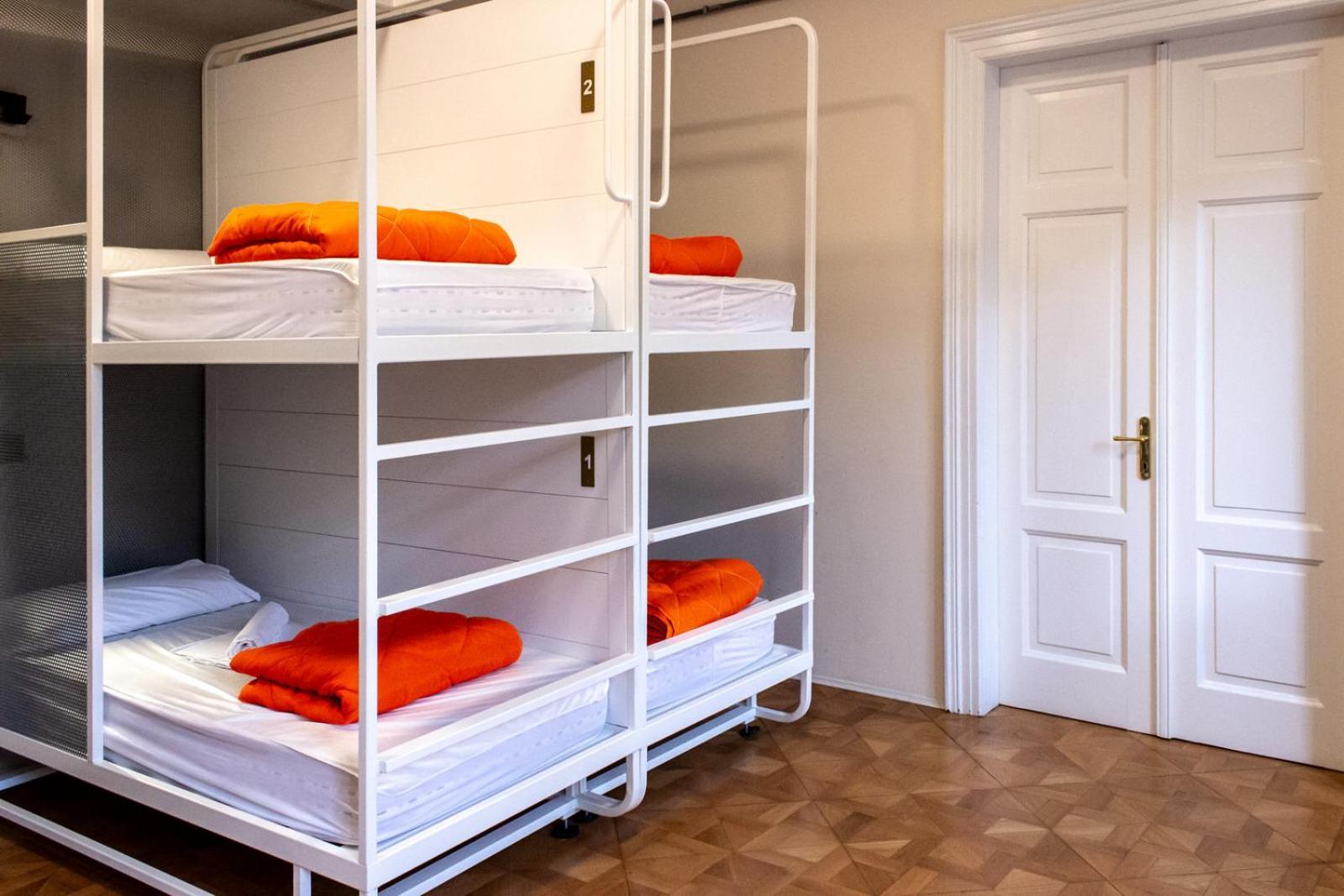 Casali Hostel Trieste Exteriör bild